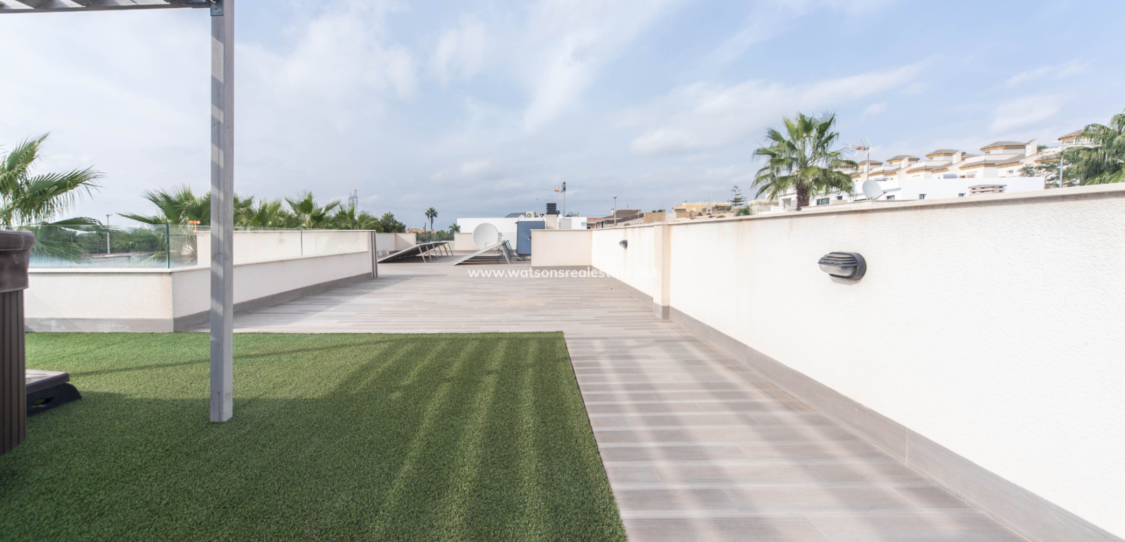 Resale - Fristaende Villa - Urb. El Oasis - La Marina