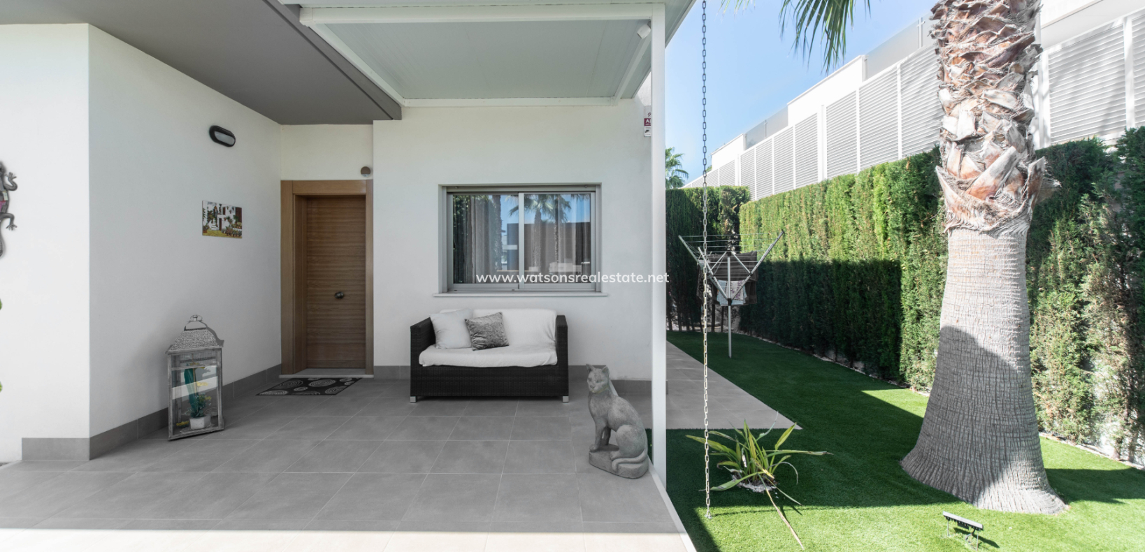 Resale - Fristaende Villa - Urb. El Oasis - La Marina