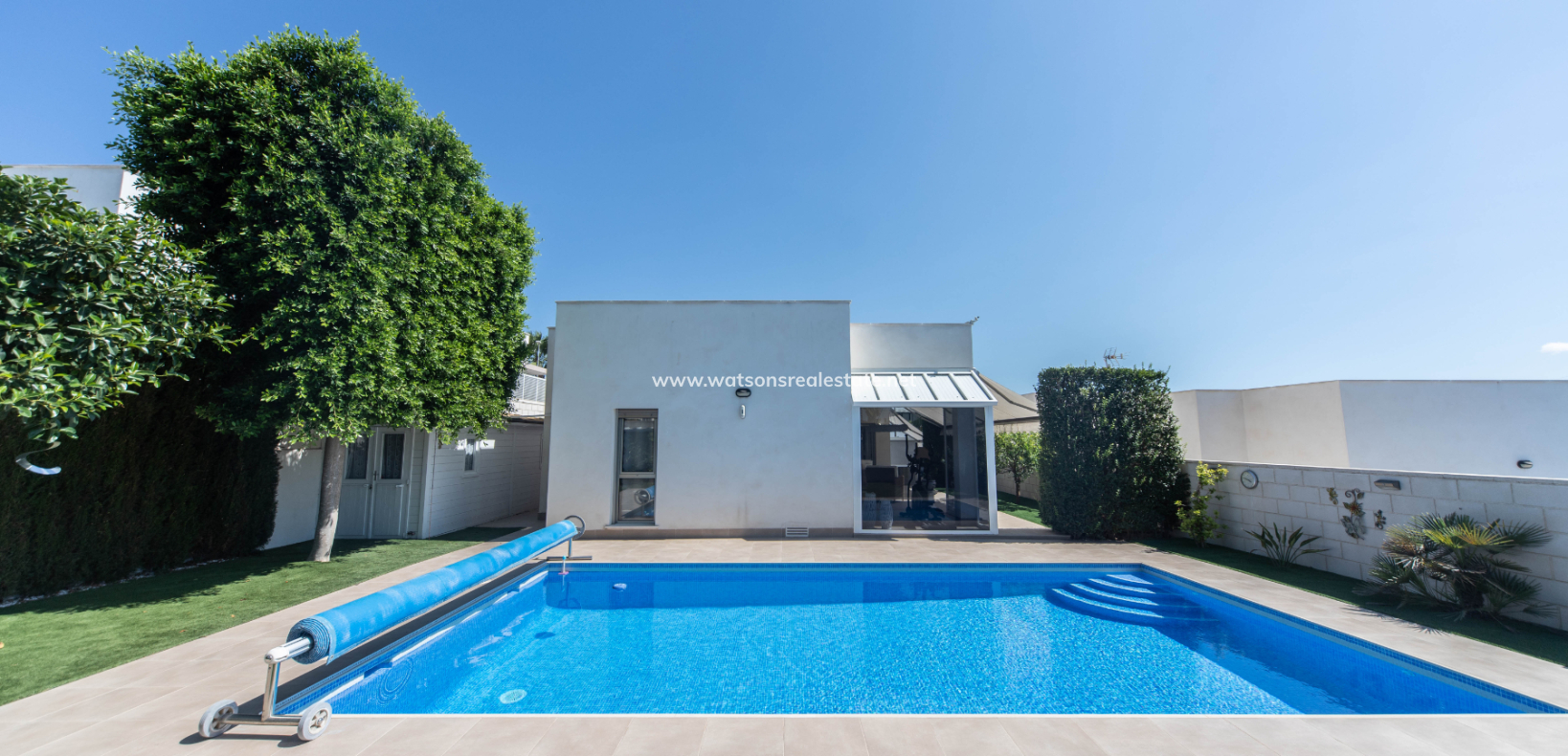 Resale - Fristaende Villa - Urb. El Oasis - La Marina