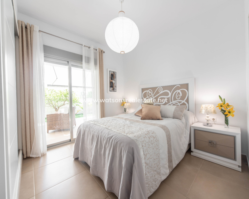 Resale - Fristaende Villa - Urb. El Oasis - La Marina