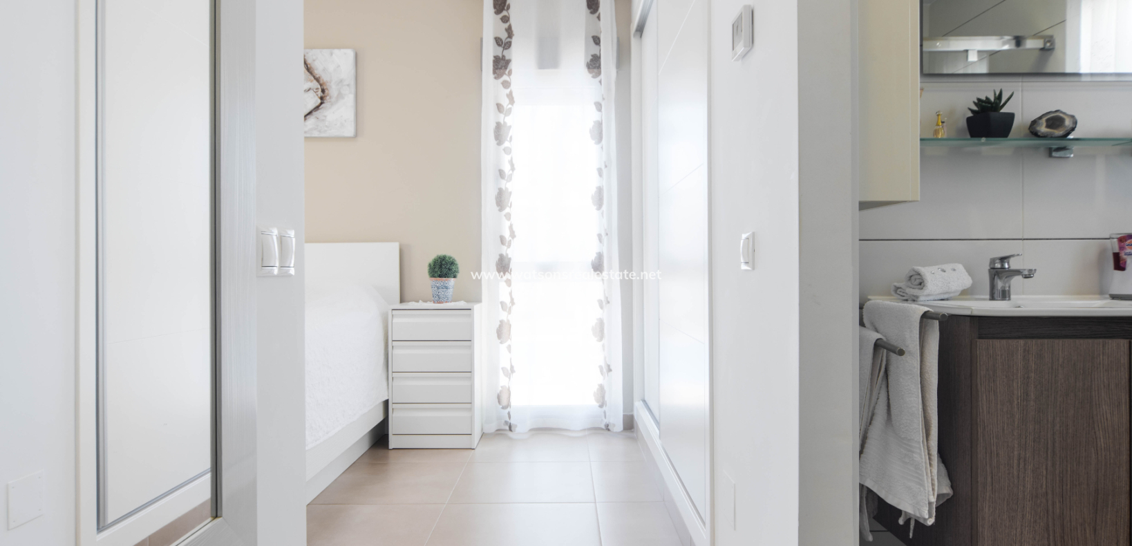 Resale - Fristaende Villa - Urb. El Oasis - La Marina