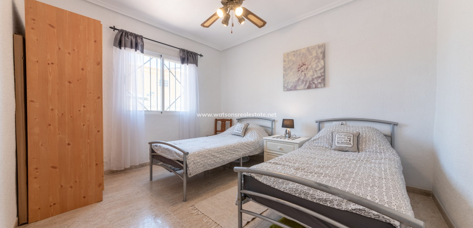 Resale - Fristaende Villa - Urb. El Oasis - La Marina
