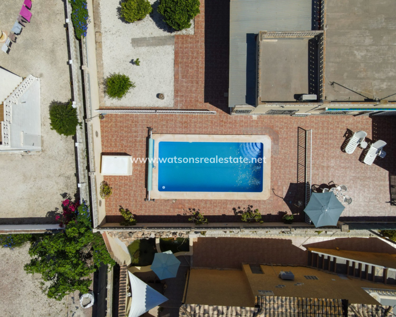 Resale - Fristaende Villa - Urb. El Oasis - La Marina