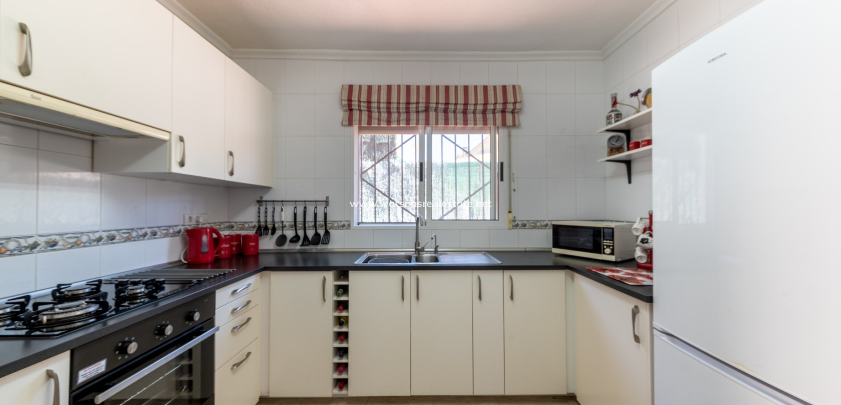 Resale - Fristaende Villa - Urb. El Oasis - La Marina