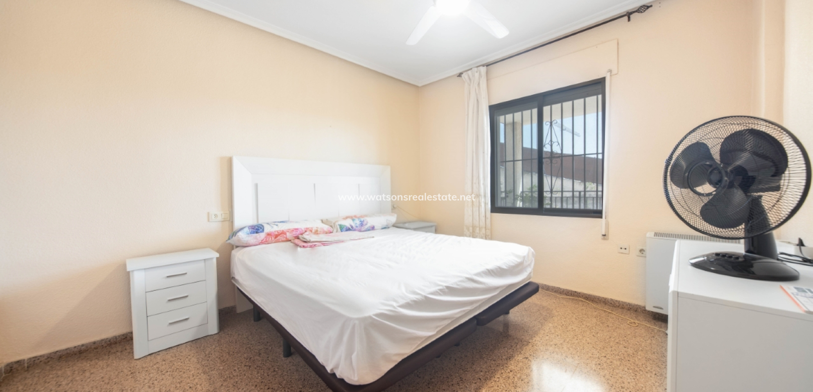 Resale - Fristaende Villa - Urb. El Oasis - La Marina