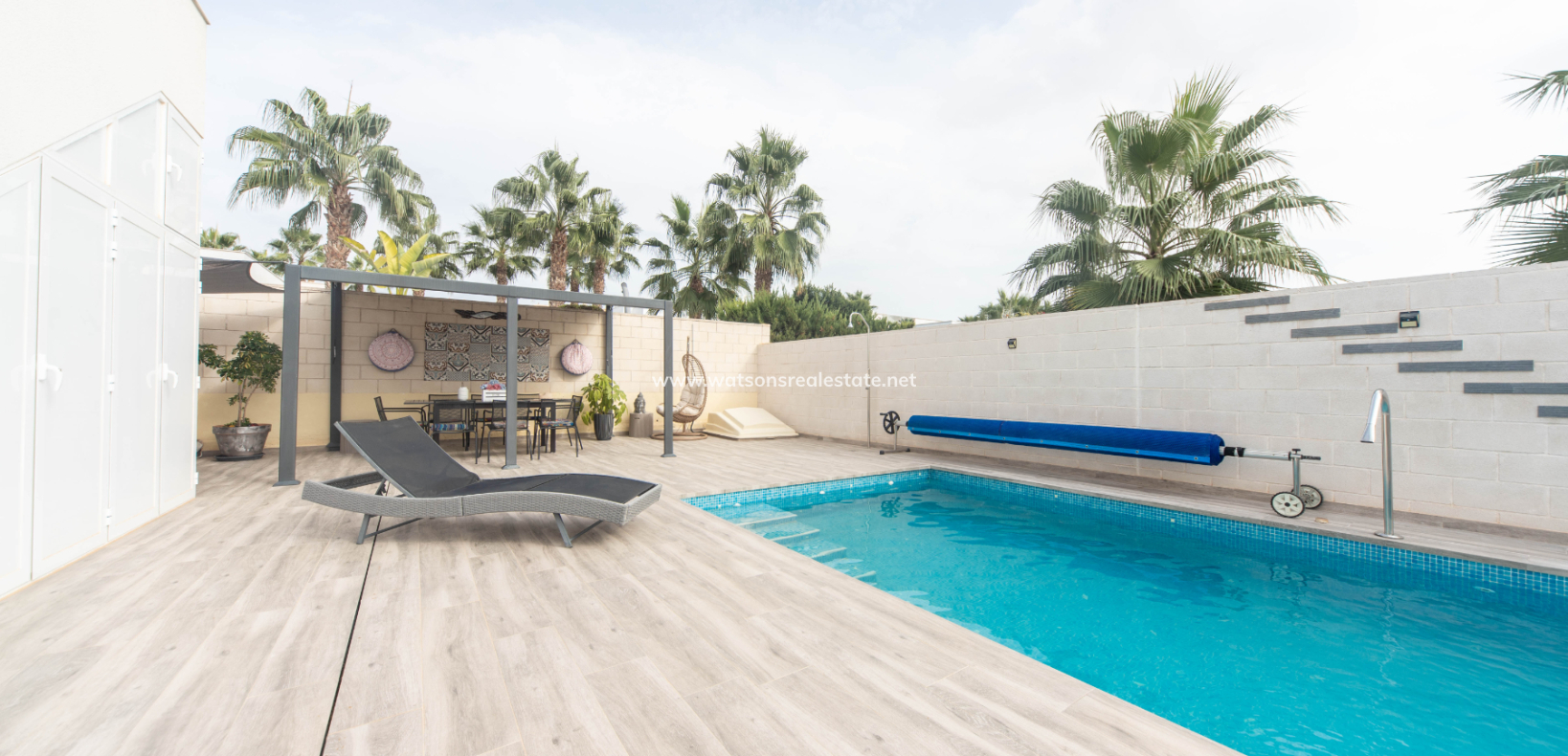 Resale - Fristaende Villa - Urb. El Oasis - La Marina