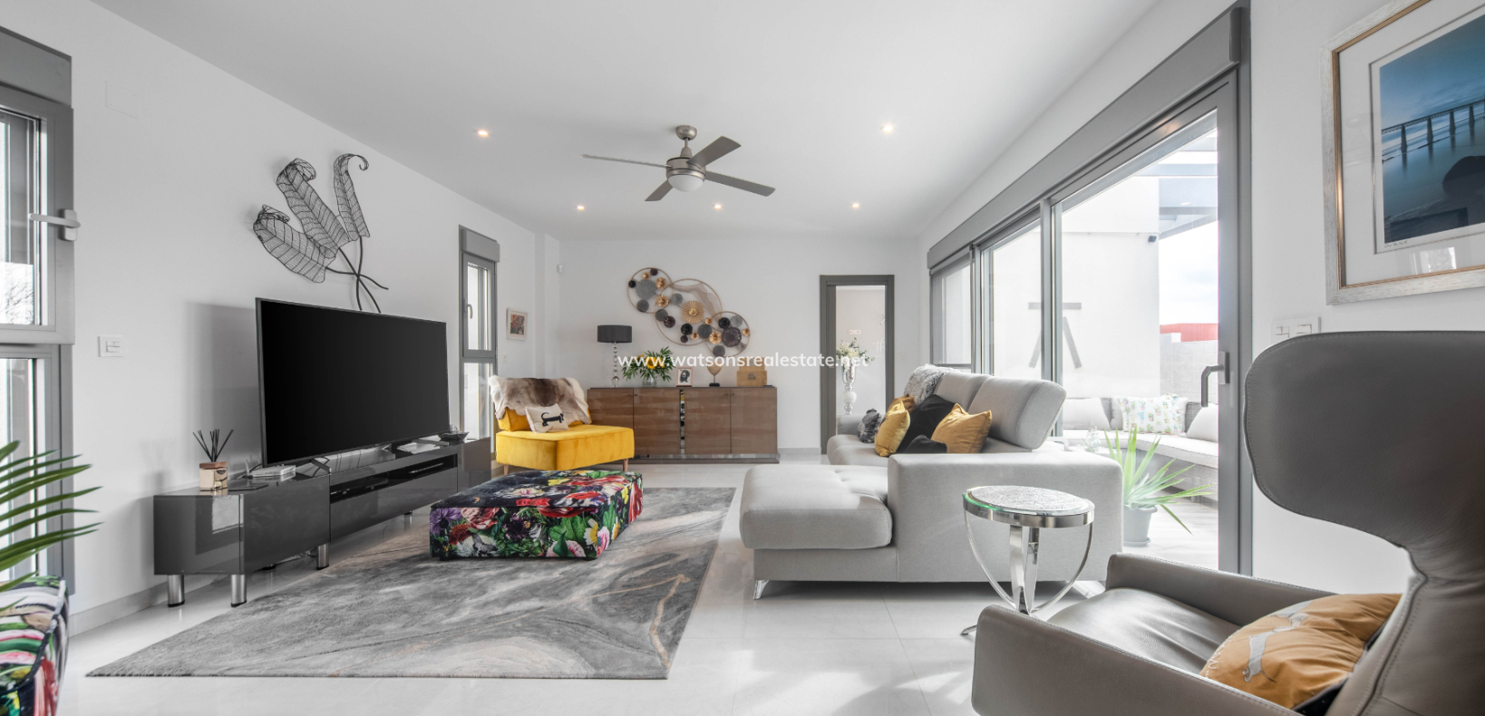 Resale - Fristaende Villa - Urb. El Oasis - La Marina