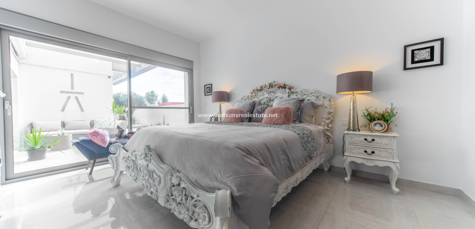 Resale - Fristaende Villa - Urb. El Oasis - La Marina