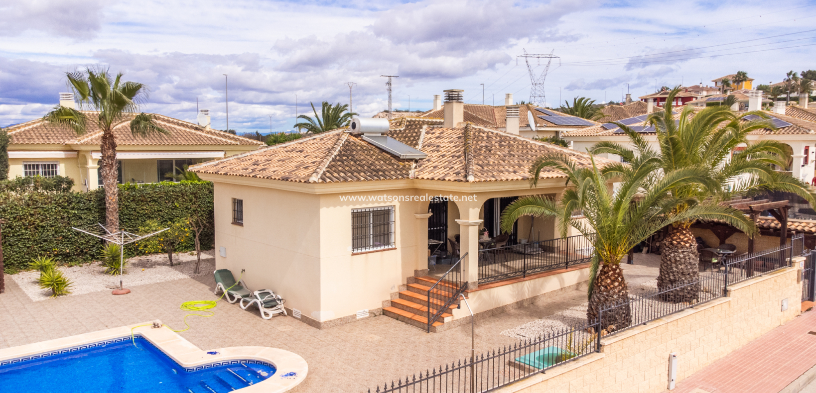 Resale - Fristaende Villa - Urb. El Oasis - La Marina