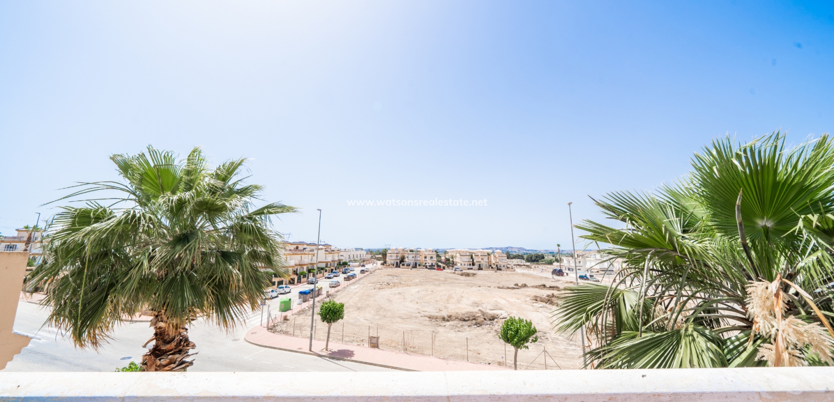 Resale - Fristaende Villa - Urb. El Oasis - La Marina