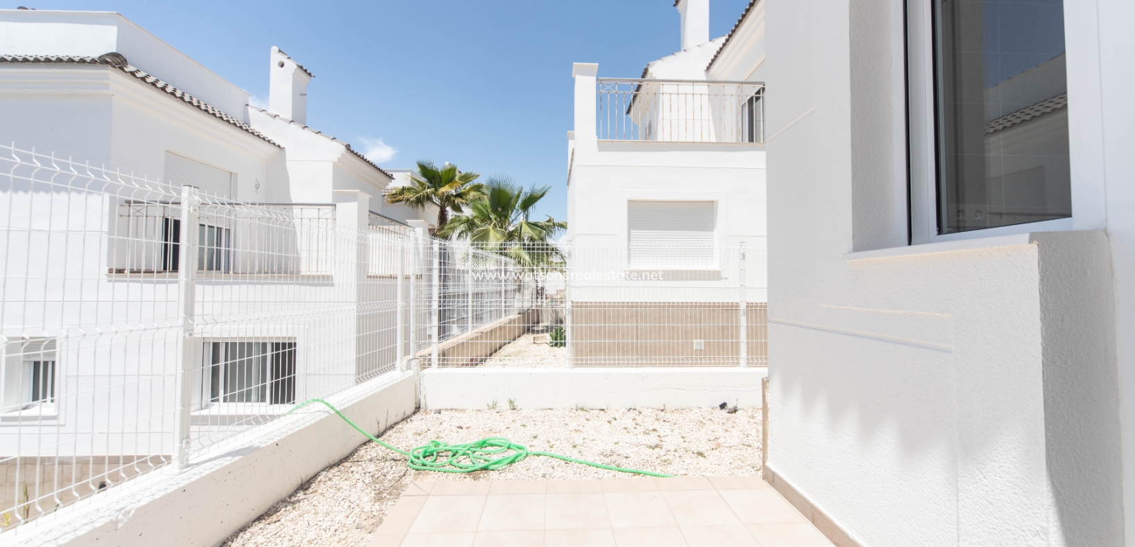 Resale - Fristaende Villa - Urb. El Oasis - La Marina