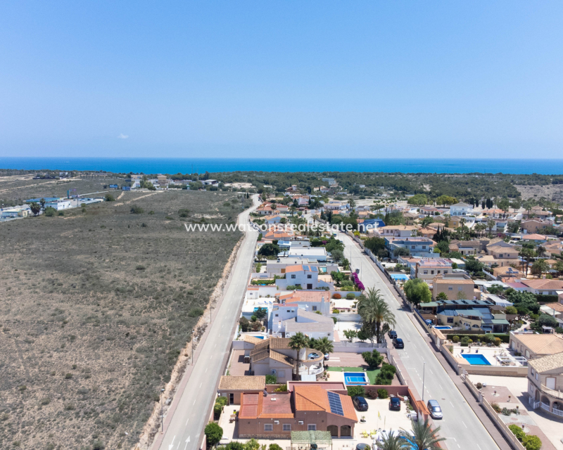 Resale - Fristaende Villa - Urb. La Escuera