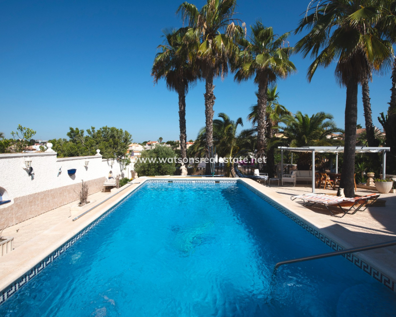 Resale - Fristaende Villa - Urb. La Escuera