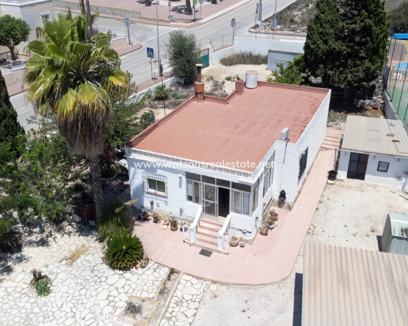 Resale - Fristaende Villa - Urb. La Escuera