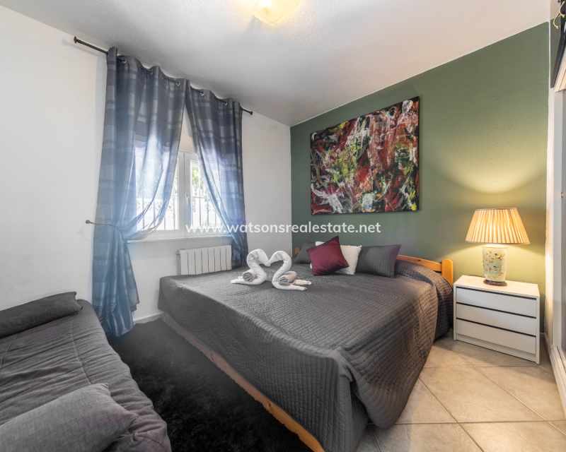 Resale - Fristaende Villa - Urb. La Escuera