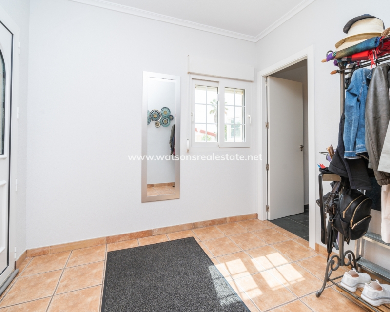 Resale - Fristaende Villa - Urb. La Escuera