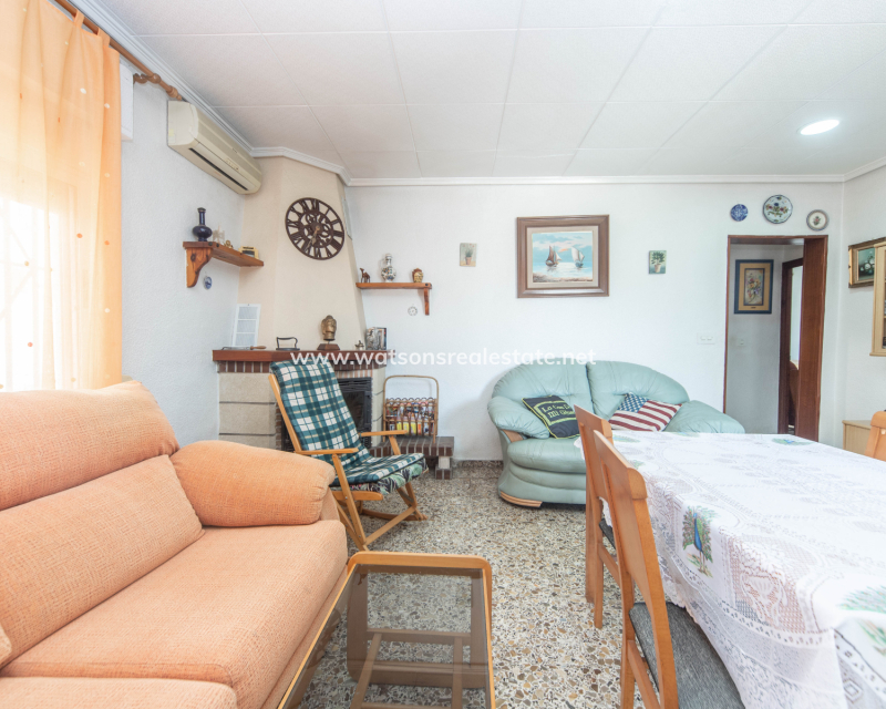 Resale - Fristaende Villa - Urb. La Escuera