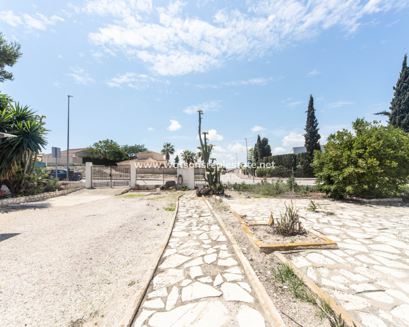 Resale - Fristaende Villa - Urb. La Escuera