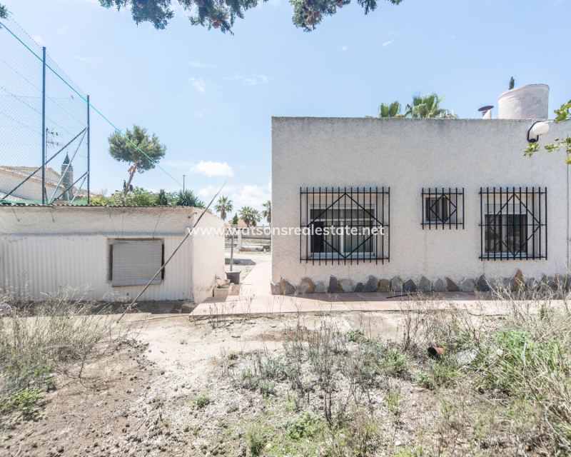 Resale - Fristaende Villa - Urb. La Escuera