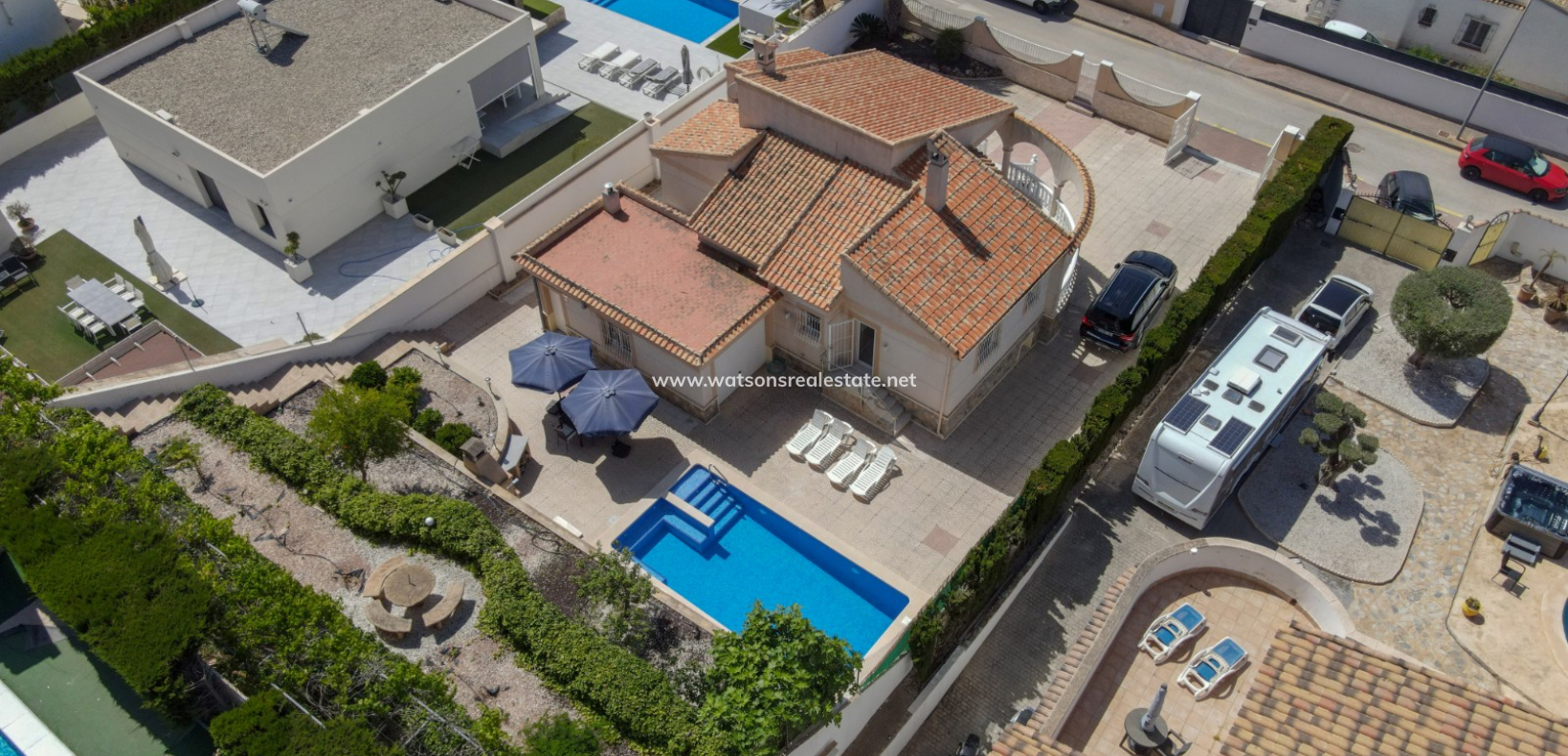 Resale - Fristaende Villa - Urb. La Escuera