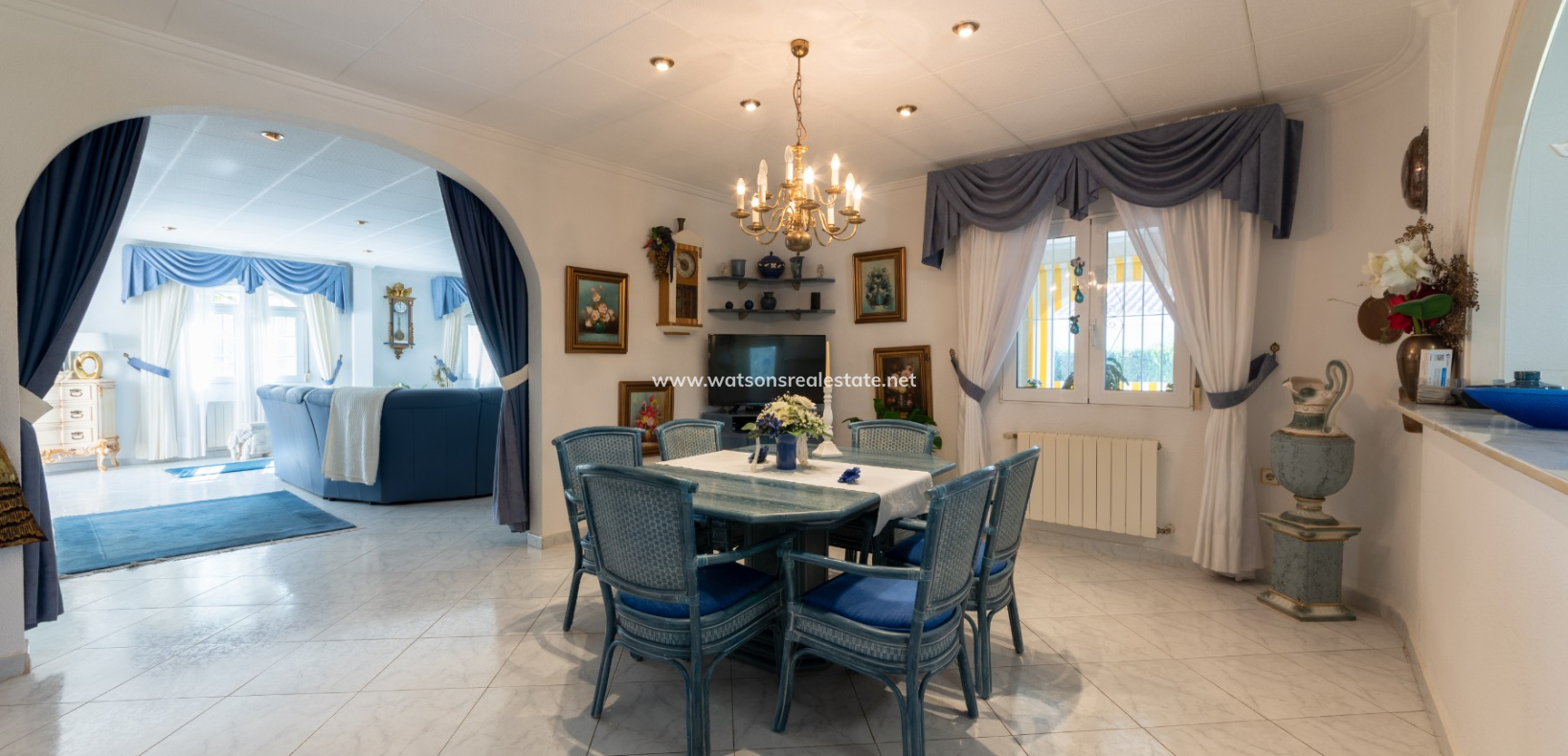 Resale - Fristaende Villa - Urb. La Marina