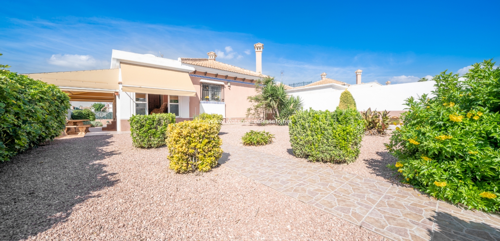 Resale - Fristaende Villa - Urb. La Marina