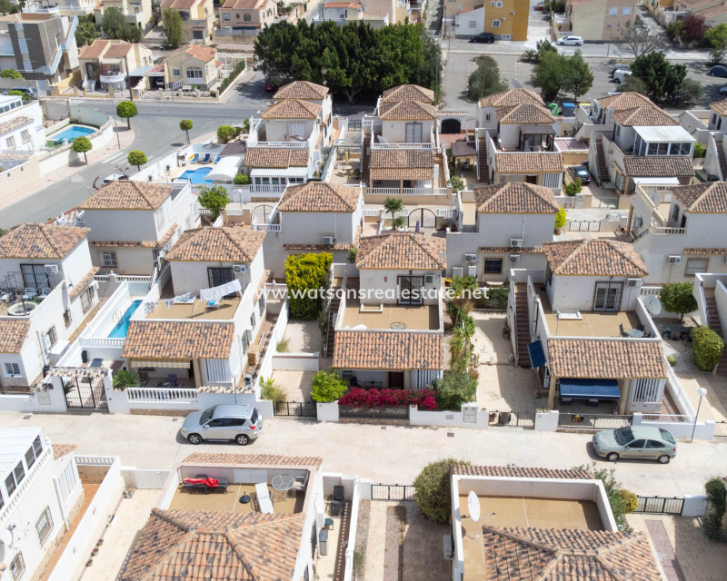 Resale - Fristaende Villa - Urb. La Marina