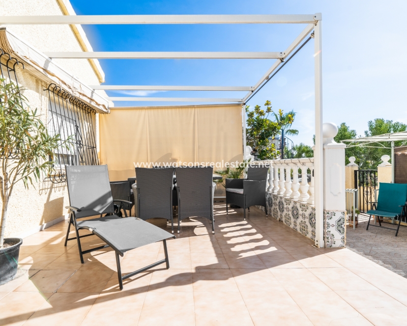 Resale - Fristaende Villa - Urb. La Marina