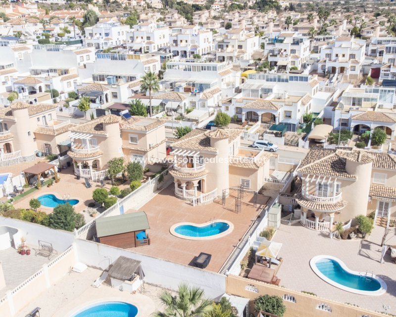 Resale - Fristaende Villa - Urb. La Marina
