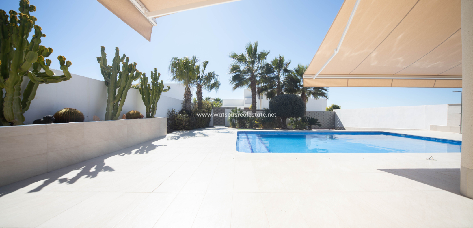 Resale - Fristaende Villa - Urb. La Marina