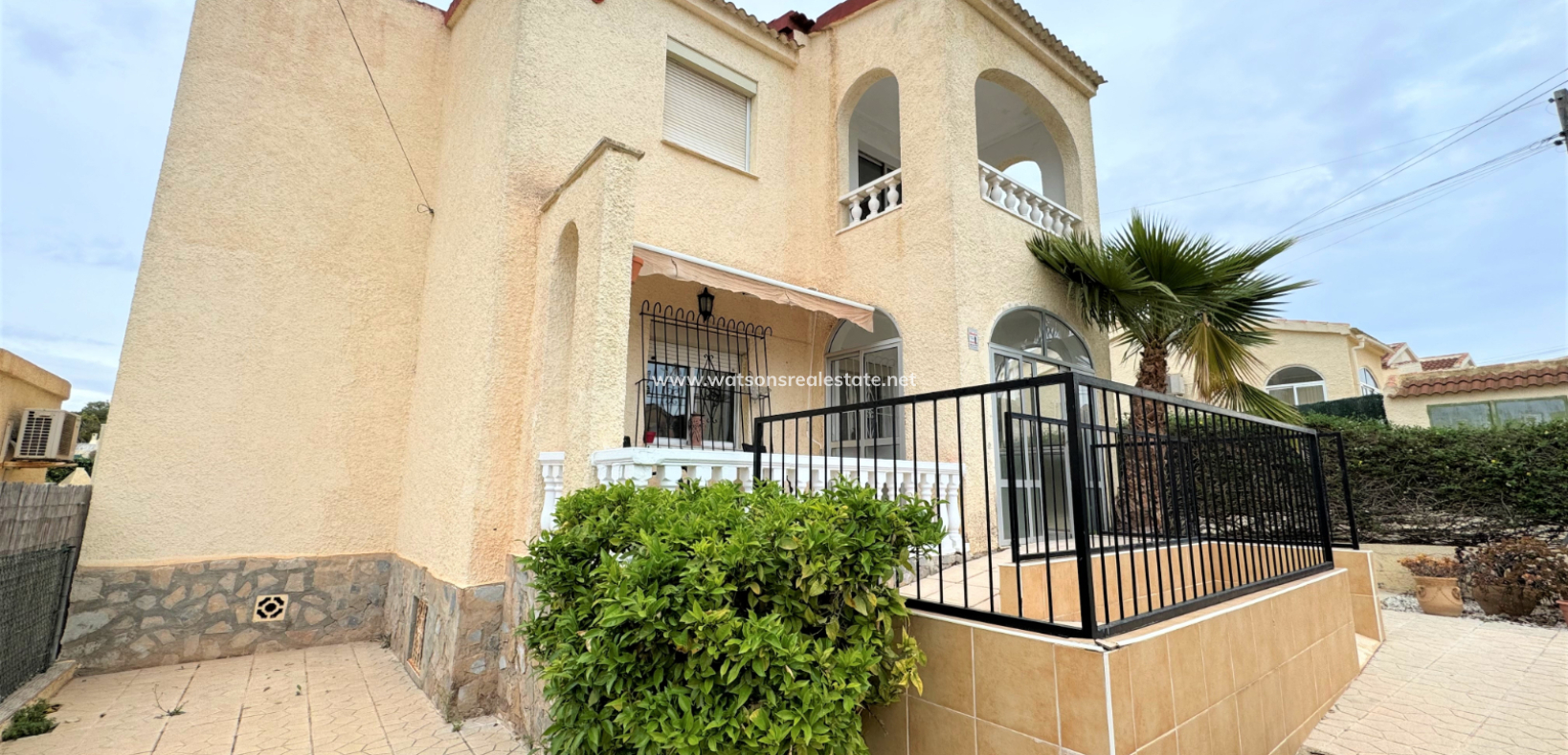 Resale - Fristaende Villa - Urb. La Marina