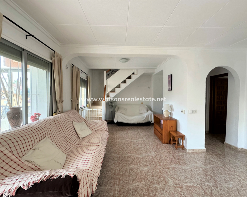 Resale - Fristaende Villa - Urb. La Marina