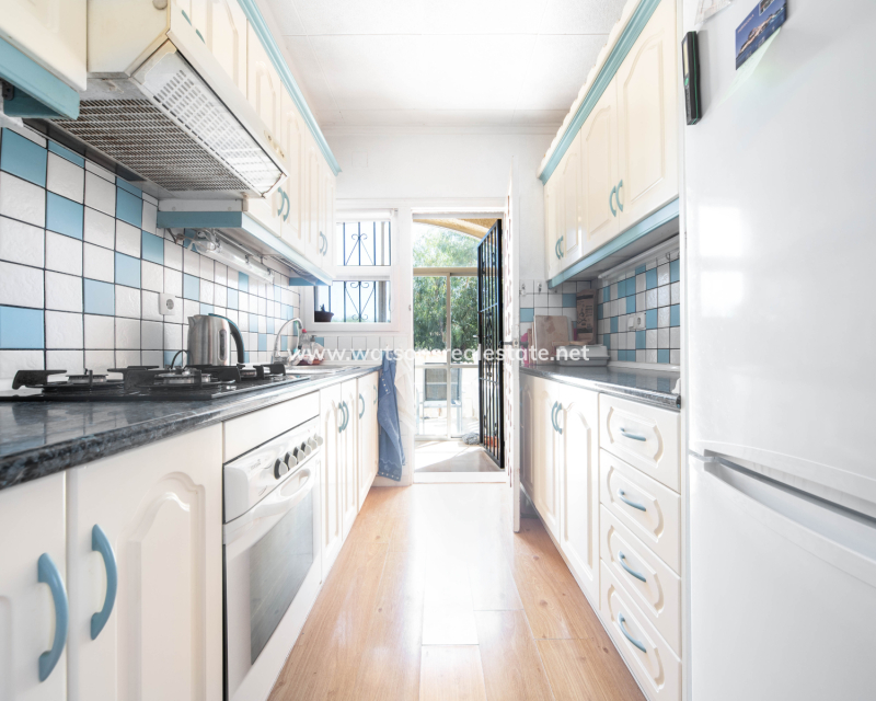 Resale - Fristaende Villa - Urb. La Marina