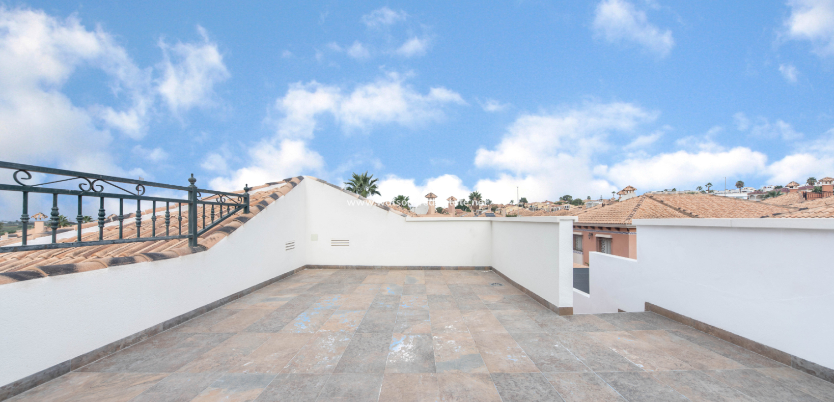 Resale - Fristaende Villa - Urb. La Marina