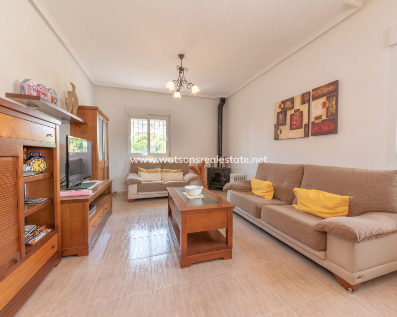 Resale - Fristaende Villa - Urb. La Marina