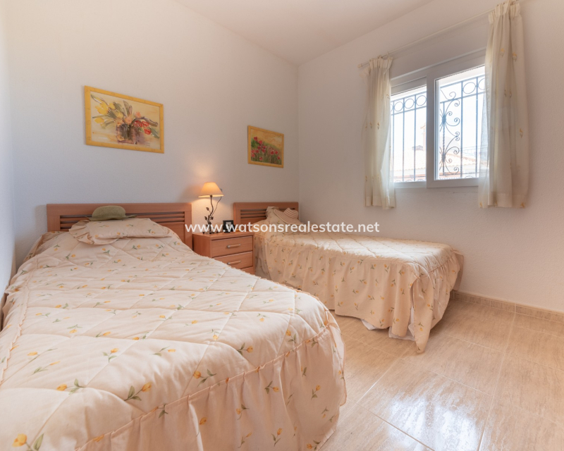 Resale - Fristaende Villa - Urb. La Marina