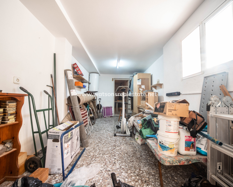 Resale - Fristaende Villa - Urb. La Marina