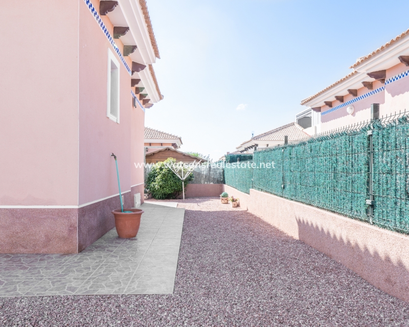 Resale - Fristaende Villa - Urb. La Marina