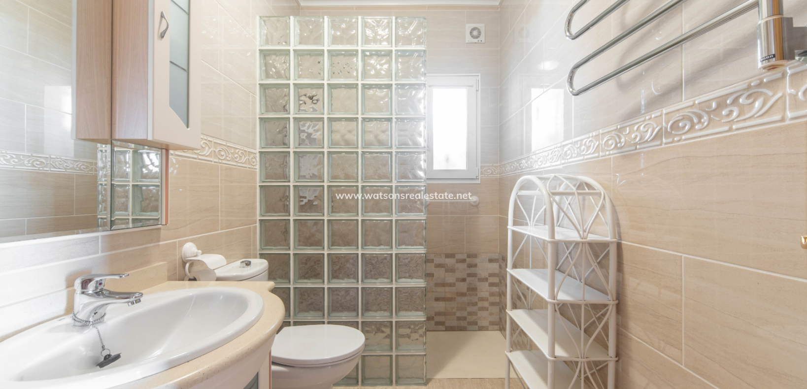 Resale - Fristaende Villa - Urb. La Marina