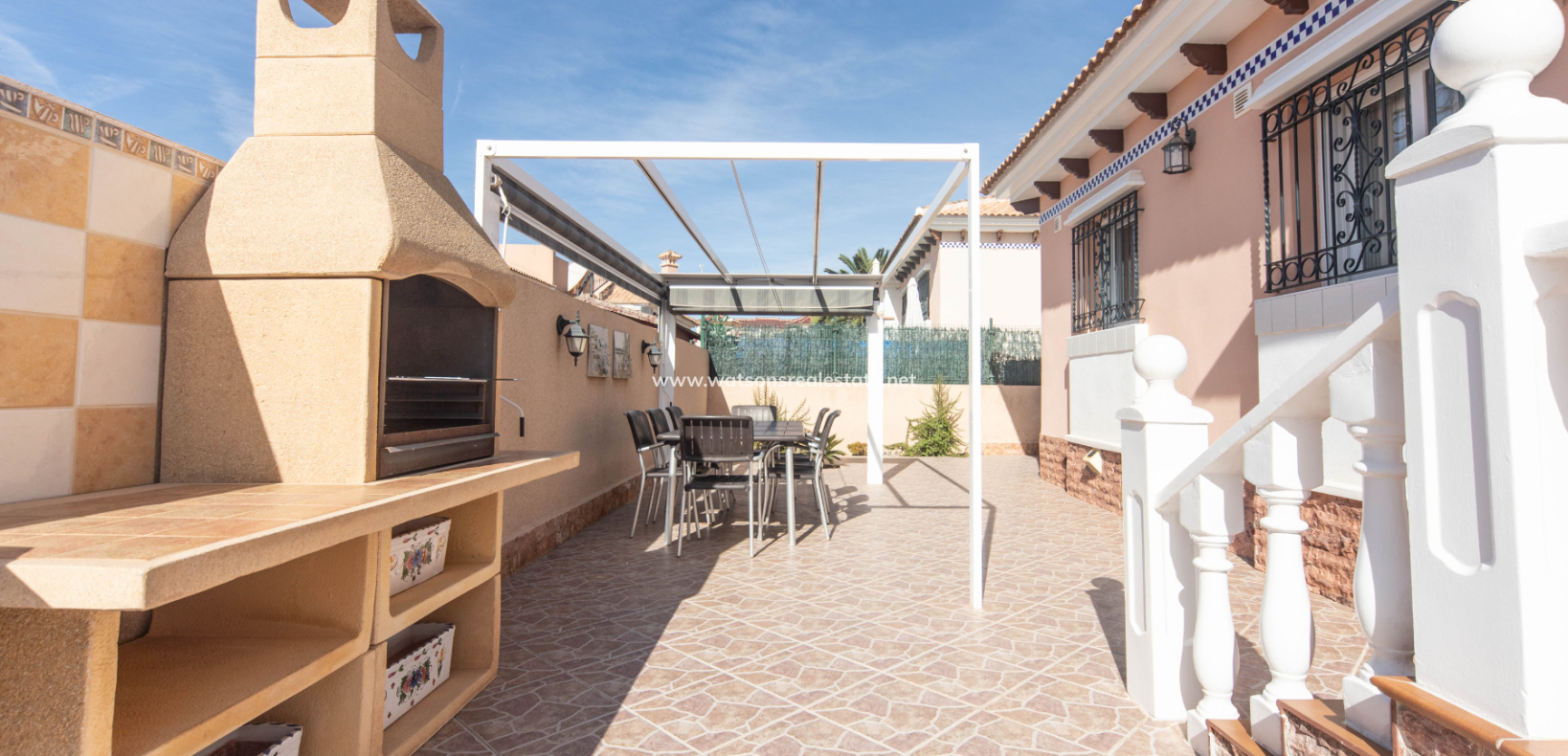 Resale - Fristaende Villa - Urb. La Marina