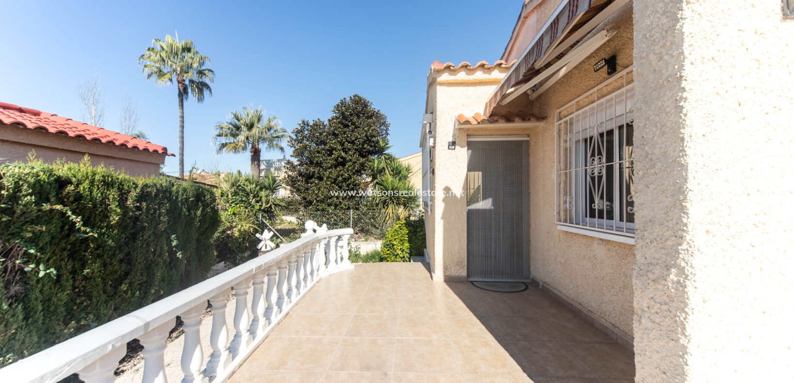 Resale - Fristaende Villa - Urb. La Marina