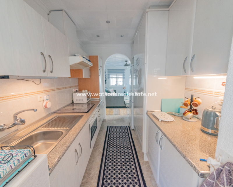 Resale - Fristaende Villa - Urb. La Marina