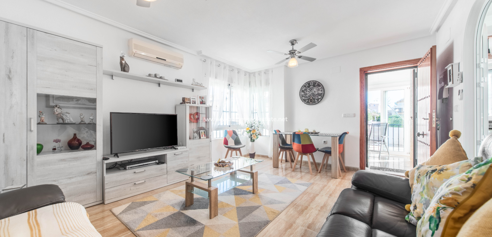 Resale - Fristaende Villa - Urb. La Marina