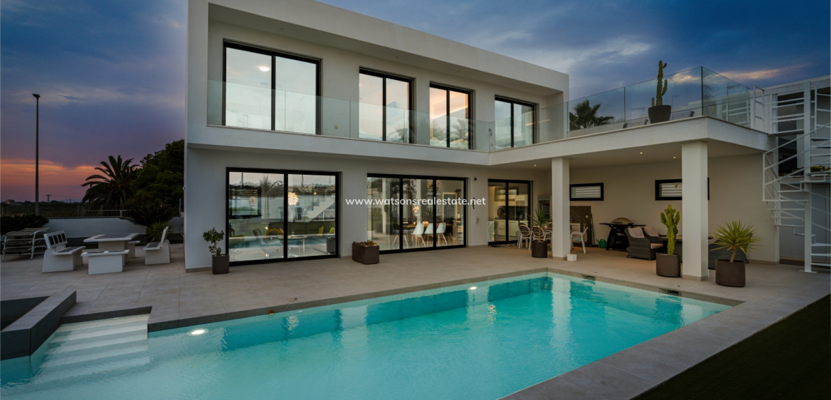Resale - Fristaende Villa - Urb. La Marina