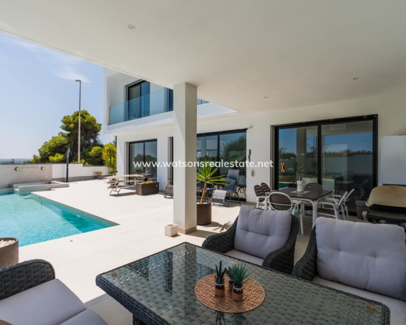 Resale - Fristaende Villa - Urb. La Marina