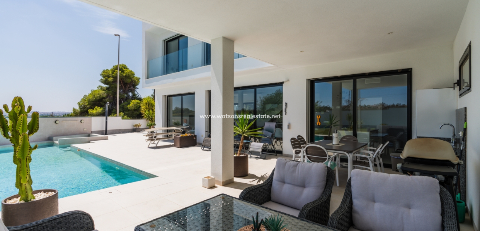 Resale - Fristaende Villa - Urb. La Marina