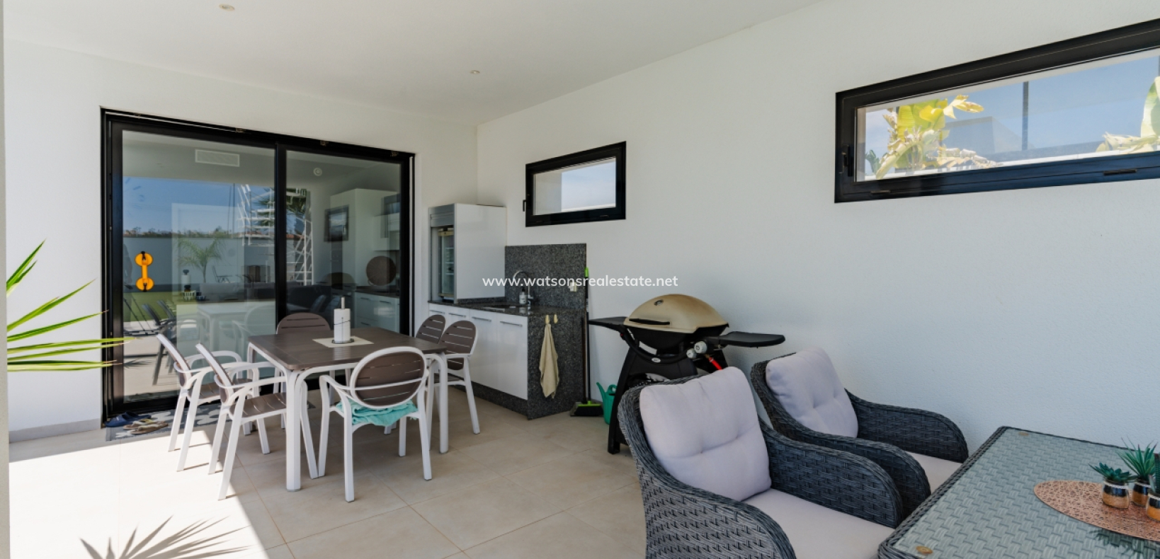 Resale - Fristaende Villa - Urb. La Marina