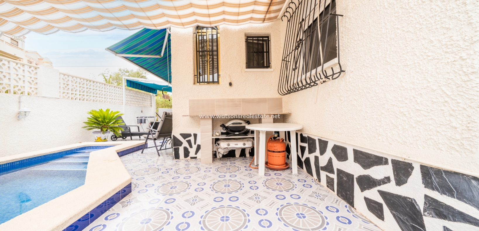 Resale - Fristaende Villa - Urb. La Marina