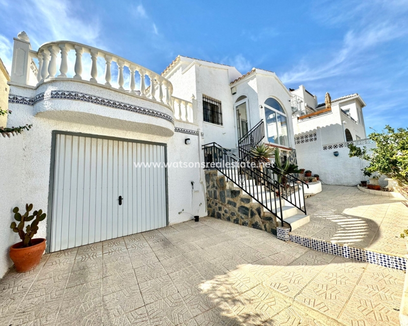 Resale - Fristaende Villa - Urb. La Marina