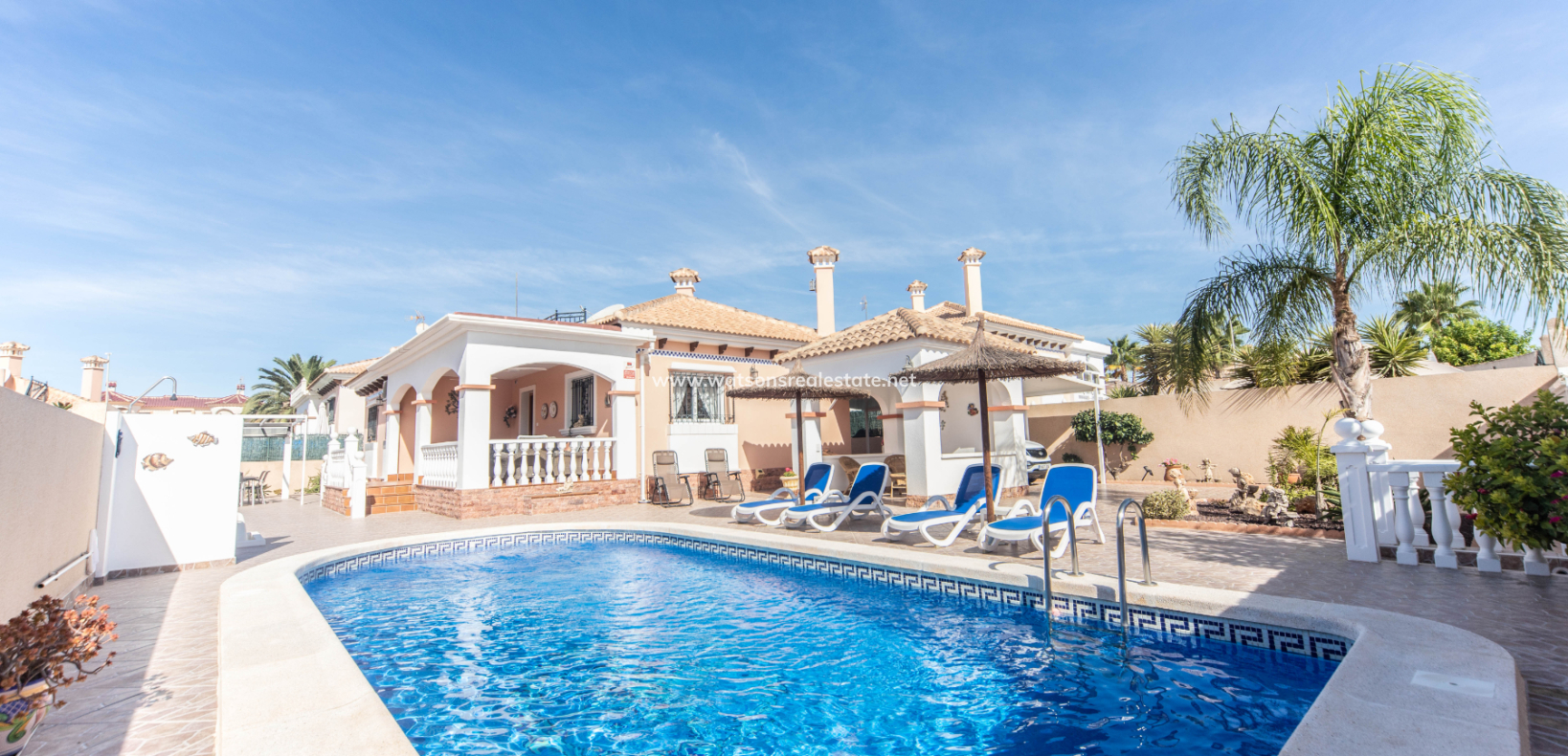 Resale - Fristaende Villa - Urb. La Marina